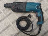 Перфоратор Makita HR 2470