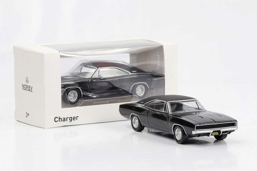 Miniaturas filme "Bullit", Norev 1/43: Mustang e Charger
