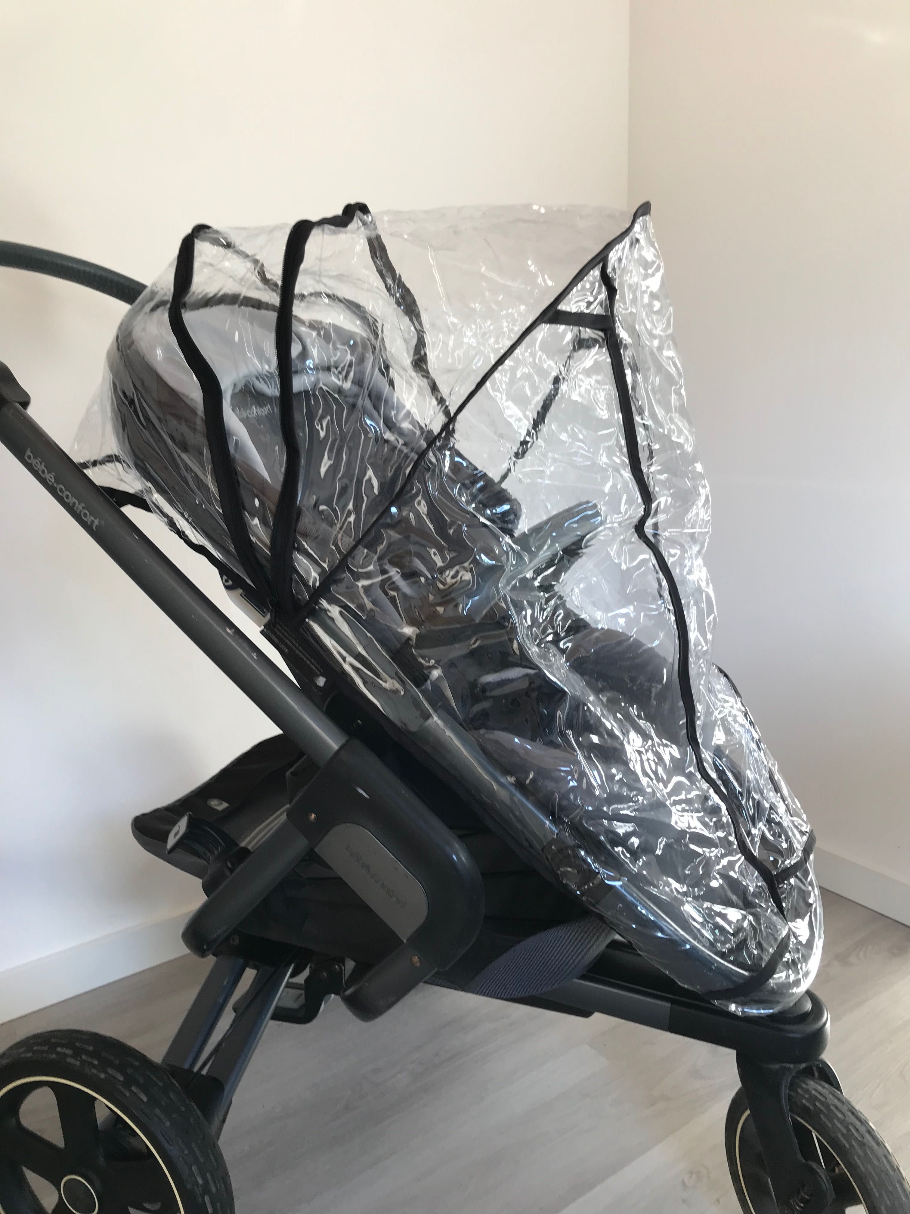 Passeio Bebé Confort ovo, carinho e iso  fix. 3 em 1