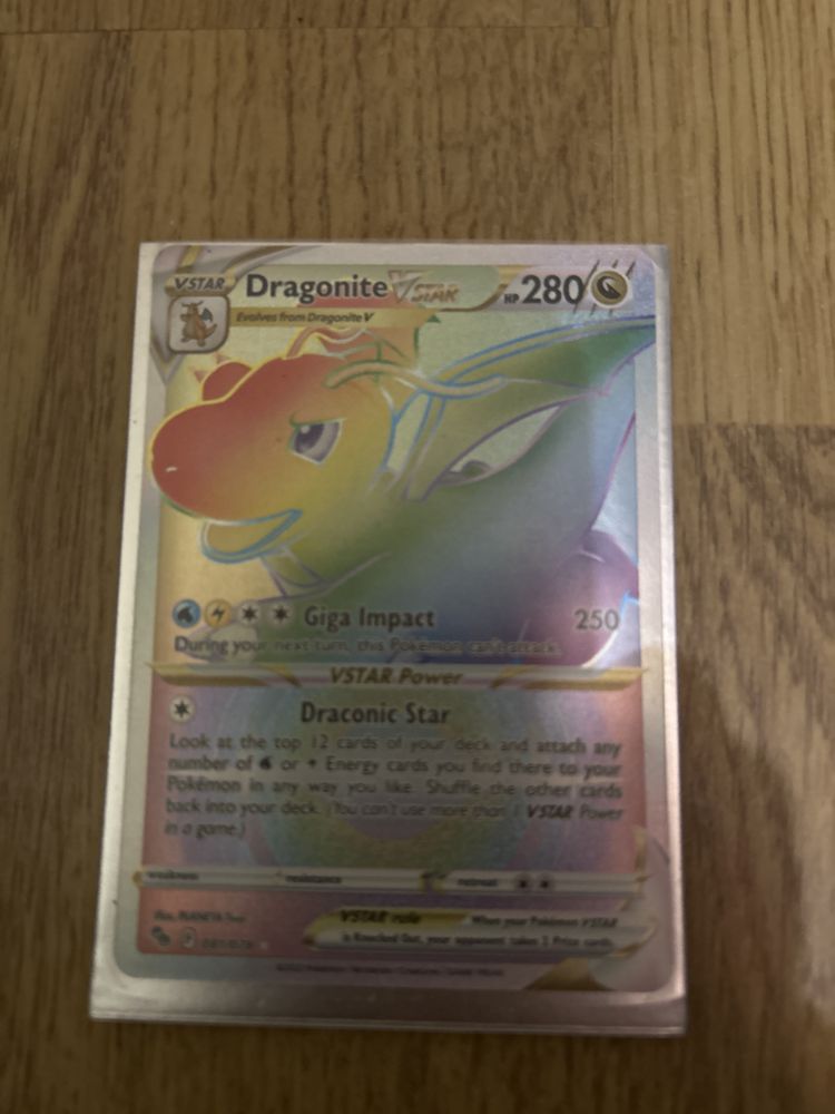 Karta pokemon kolekcjonerska Dragonite Vstar