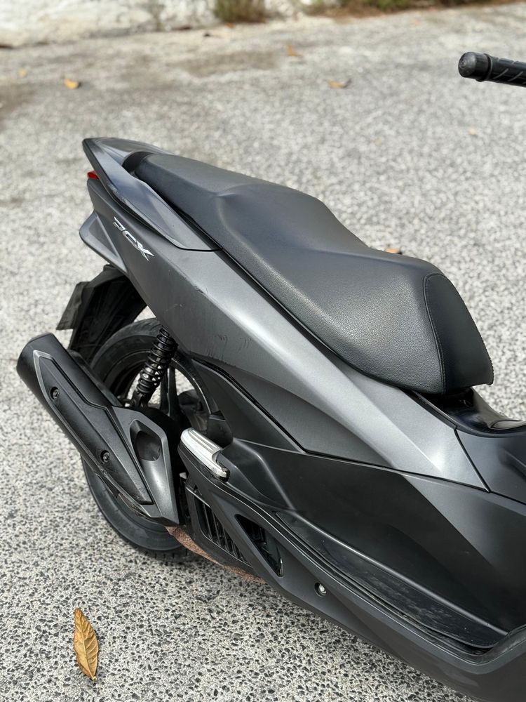 Honda PCX 2016 - Farol LED