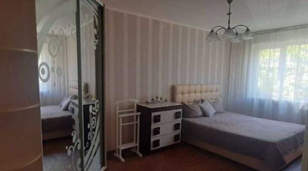 Продам 3х комнатную  отличную  квартиру на Черемушках