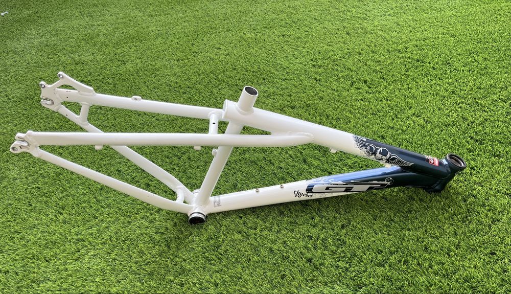 Quadro btt Gt chucker 2.0