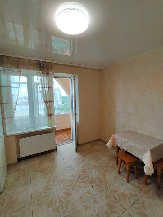 Оренда 1 но кім Виставка-Зарічанська біля Набережного