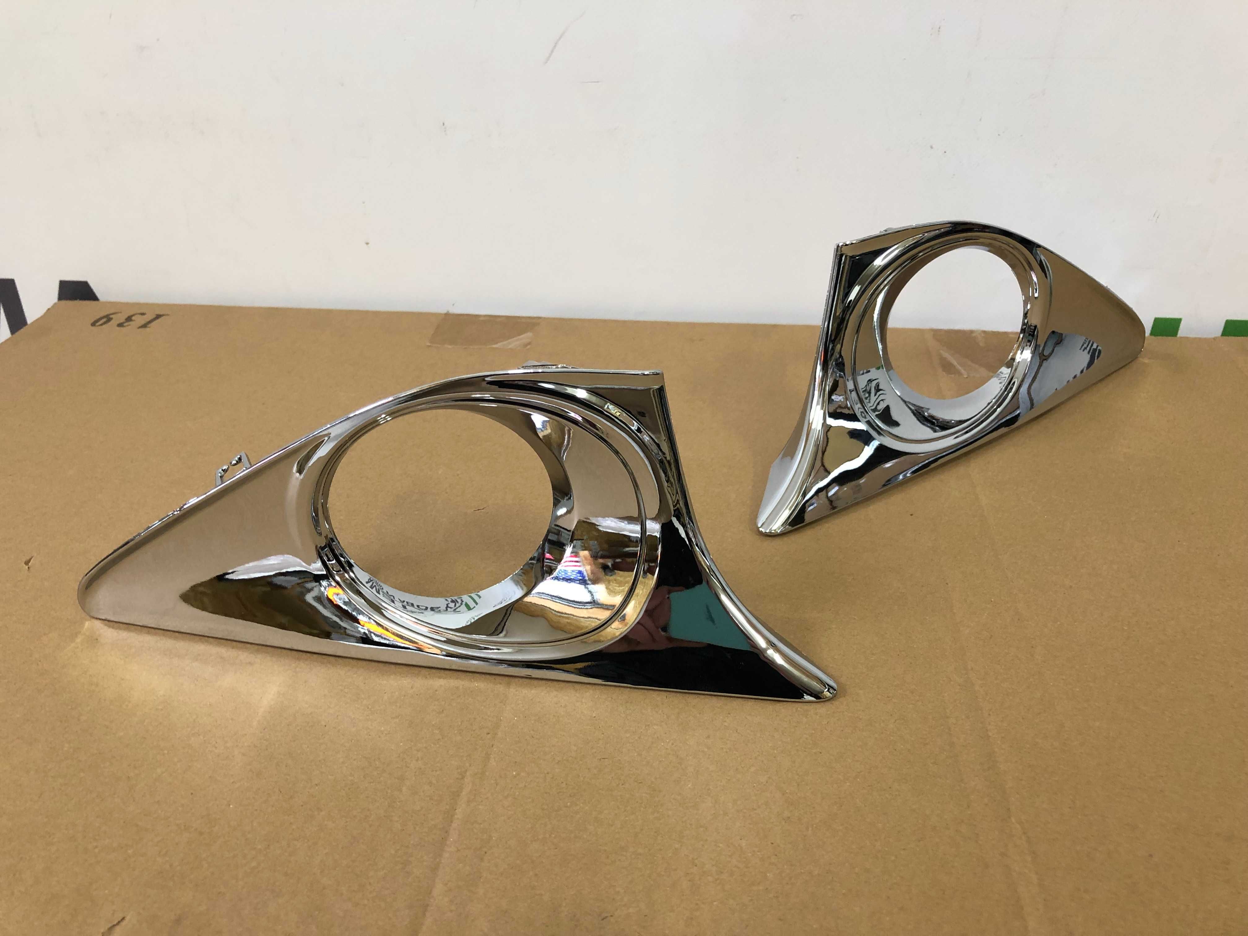 Toyota Camry XV50 11-14 Решітки птф хром накладки тойота камрі 50