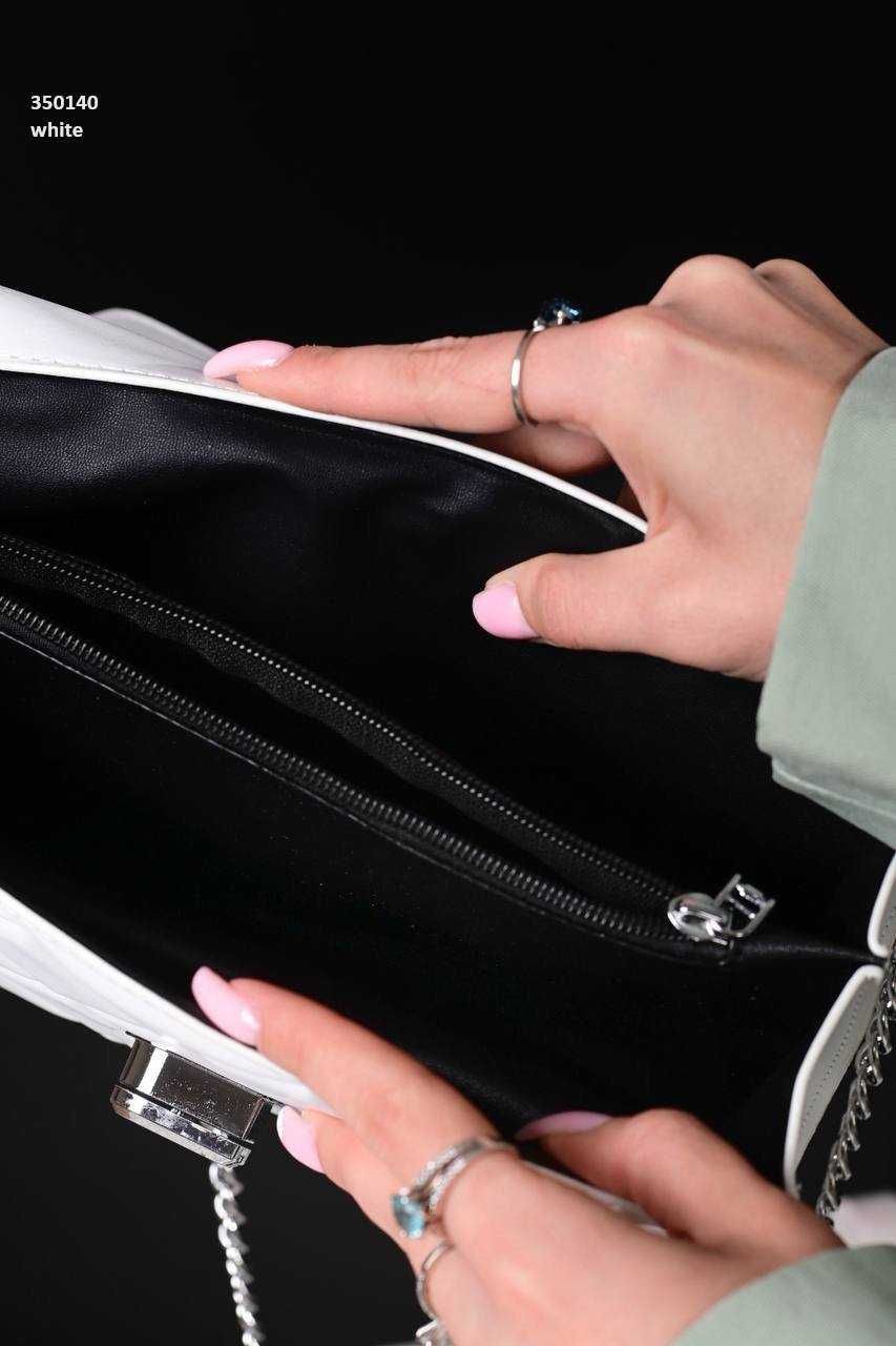 Трендова сумка сумочка клатч чорна черная  клатч стегана біла белая
