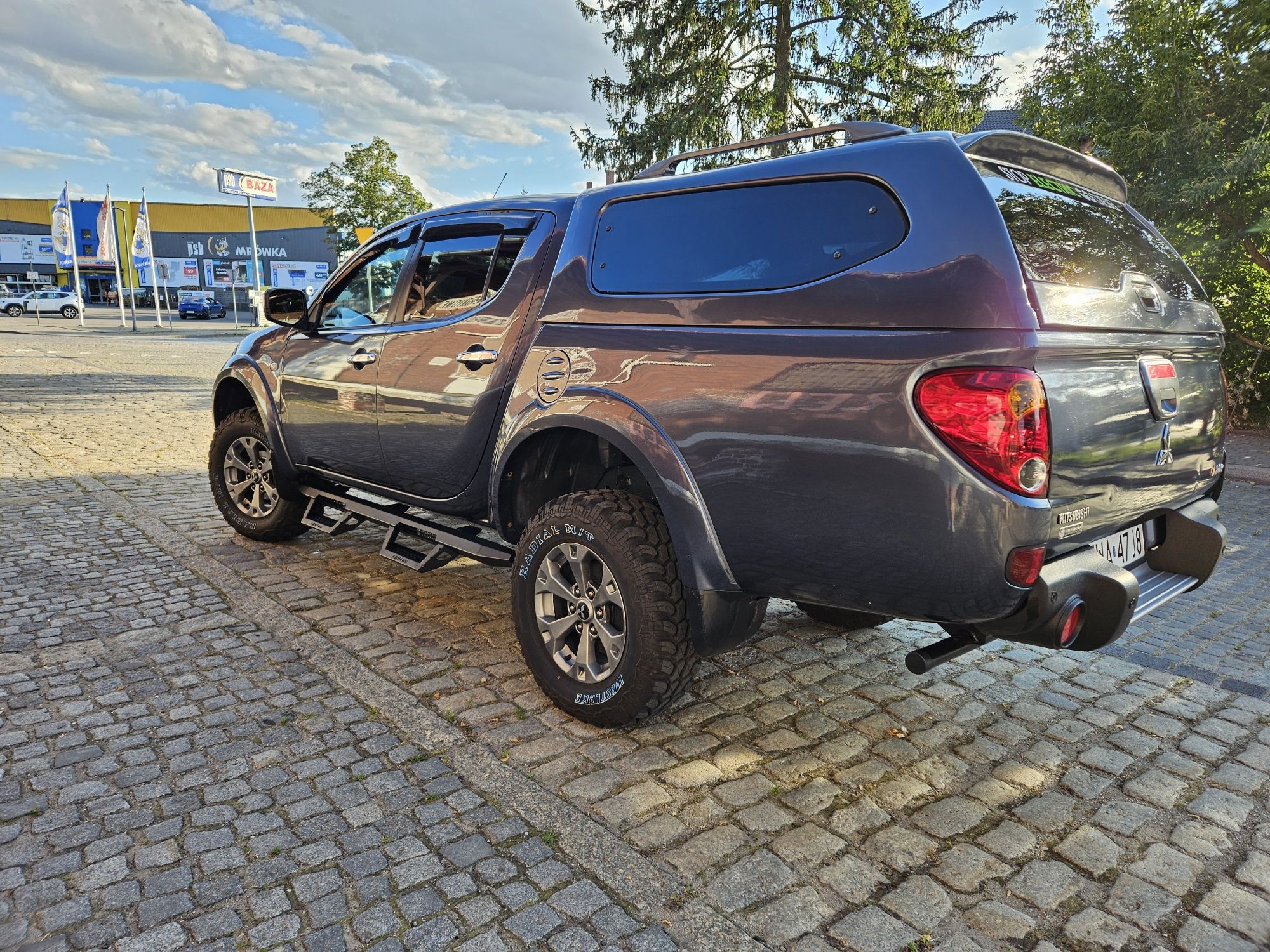 Mitsubishi L200 salon Polska 2gi właściciel od nowości