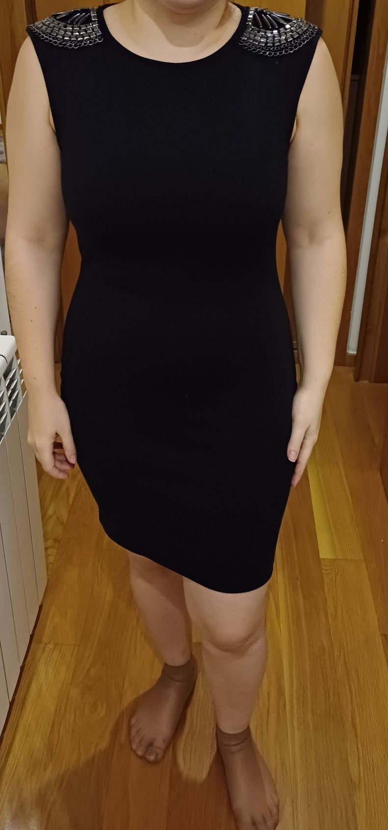 Vestido preto em malha da C&A