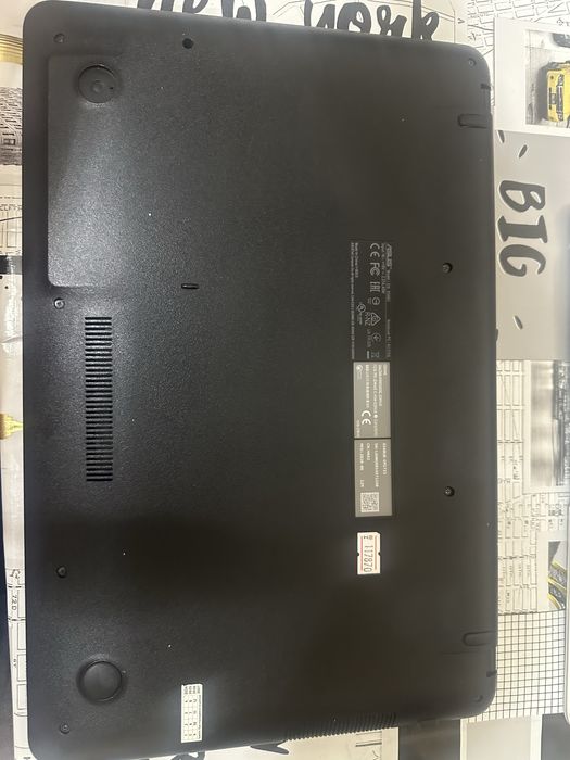 Продам ноутбук ASUS Vivo Book 15,6 X540UB