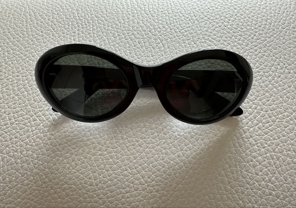 Óculos de sol CK Calvin Klein