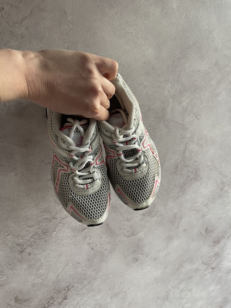 Karrimor Англія