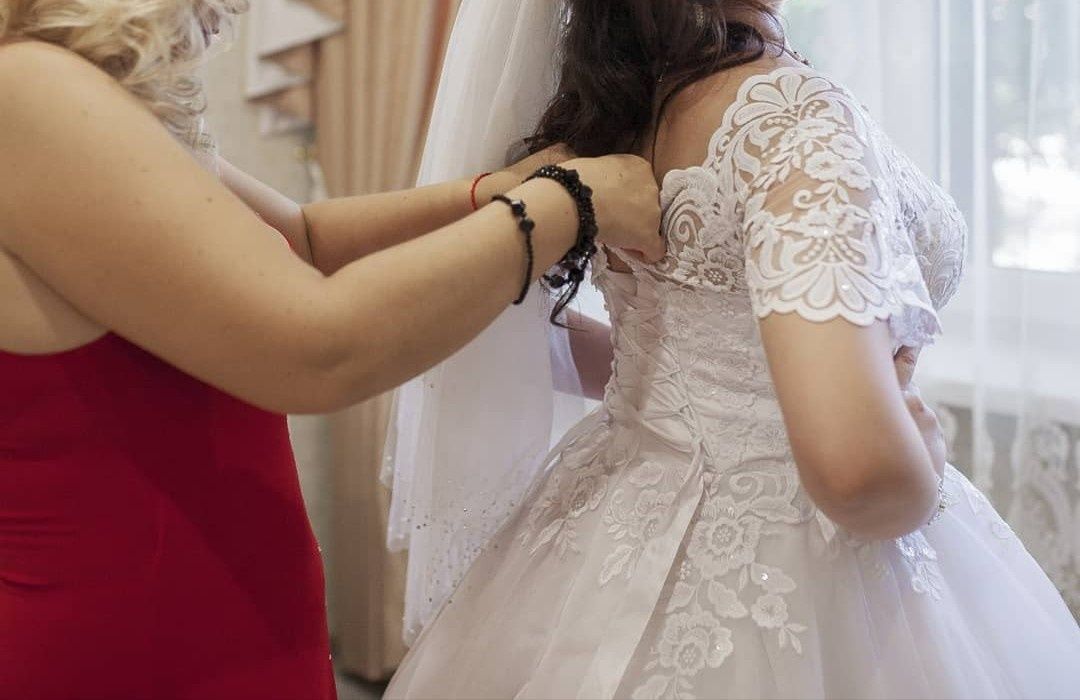 Продам свадебное платье продам весільне плаття