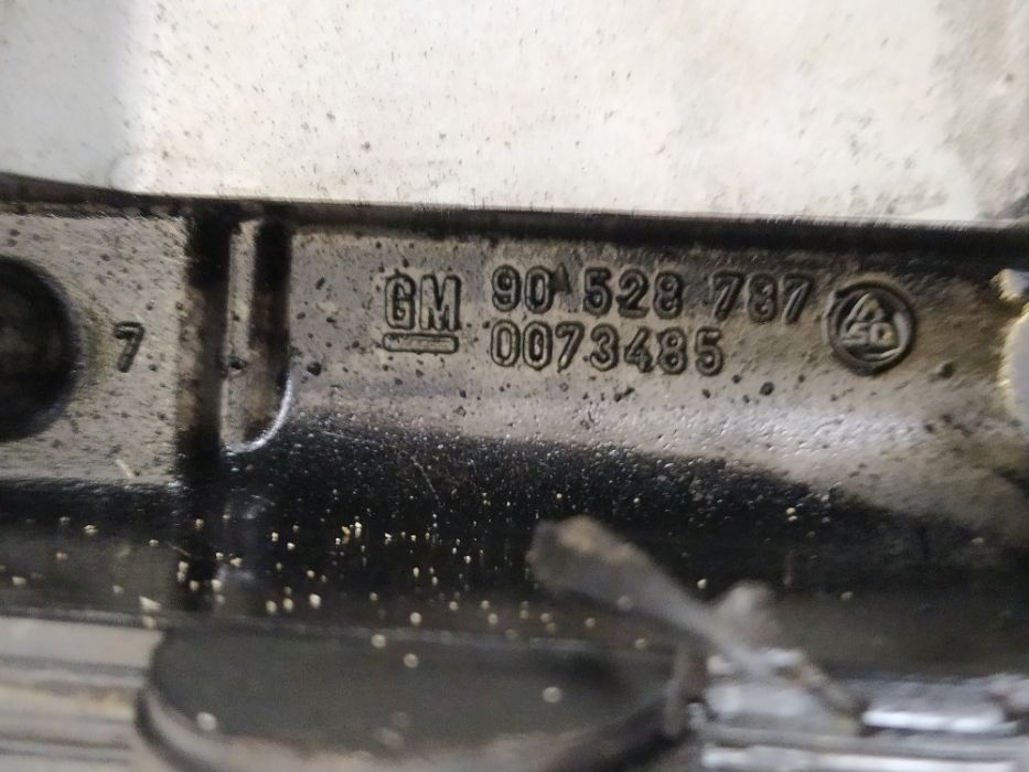 Pokrywa Zaworów Opel 2.0 DTI DTL Vectra C Zafira A Astra G II