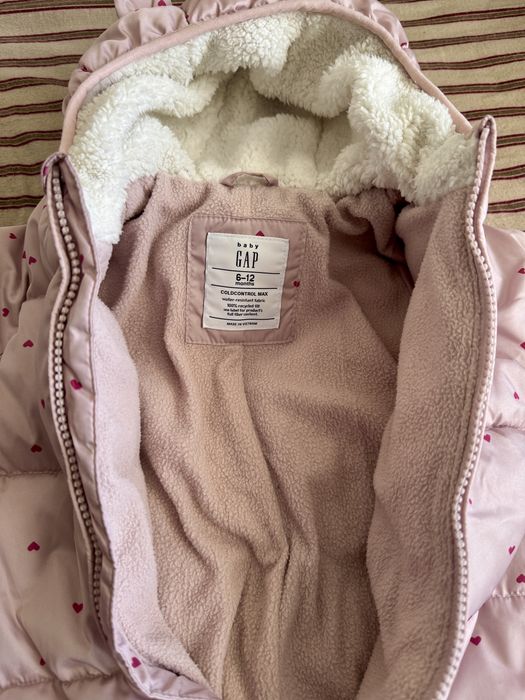 Зимовий комбінезон Gap 6-12 місяців