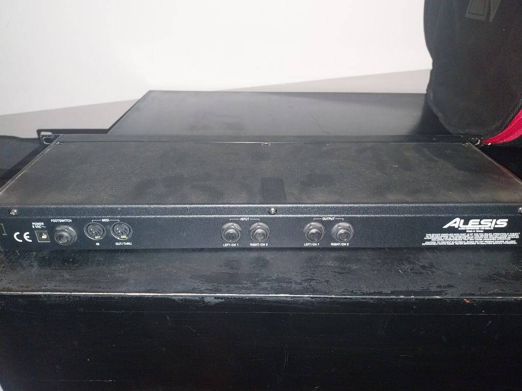 Alesis Midiverb4