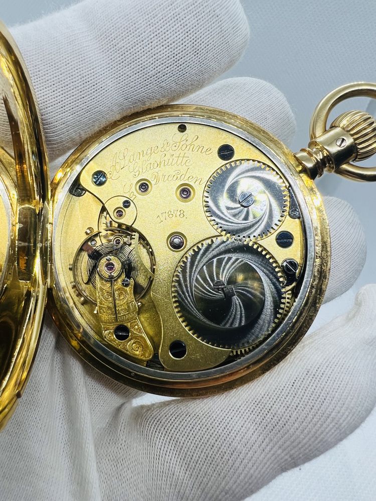 Антикварные редкие золотые часы Longe & Sohne.
