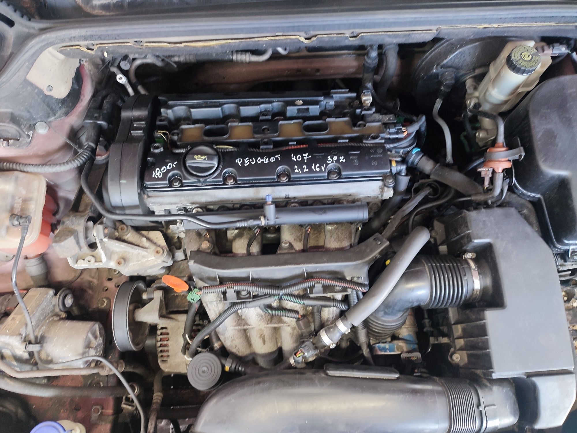 Peugeot 407  607 807 Citroen C8 2.2 16v silnik 3FZ