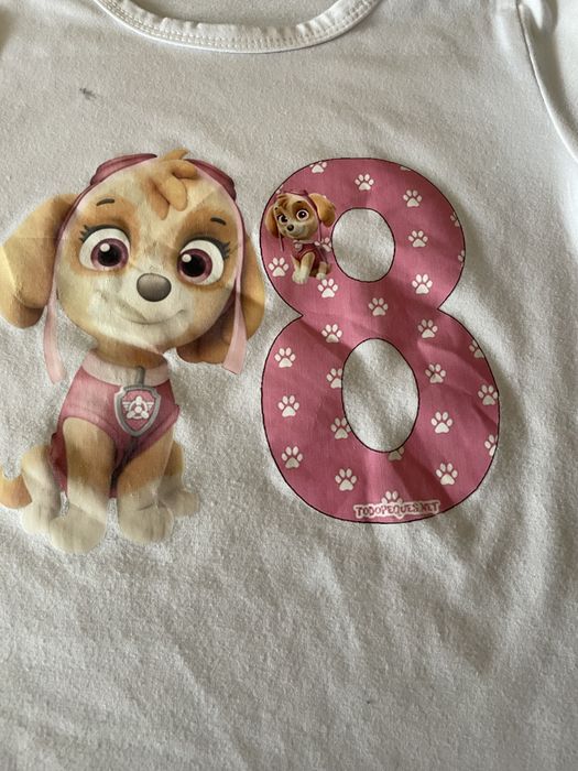 Koszulka dla dziewczynki na 8 urodziny z Psim patrolem