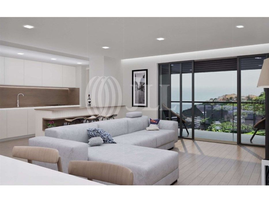 Apartamento T2 com vista mar em Câmara de Lobos
