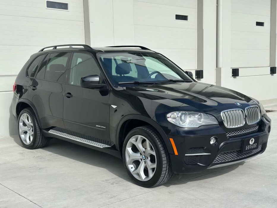 BMW X5 xDrive35d      2012