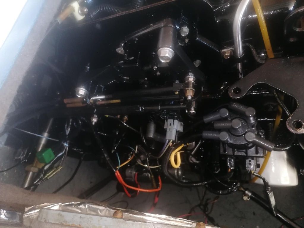 Bayliner Capri 1750 LS de 1999 motor mercury 3.0