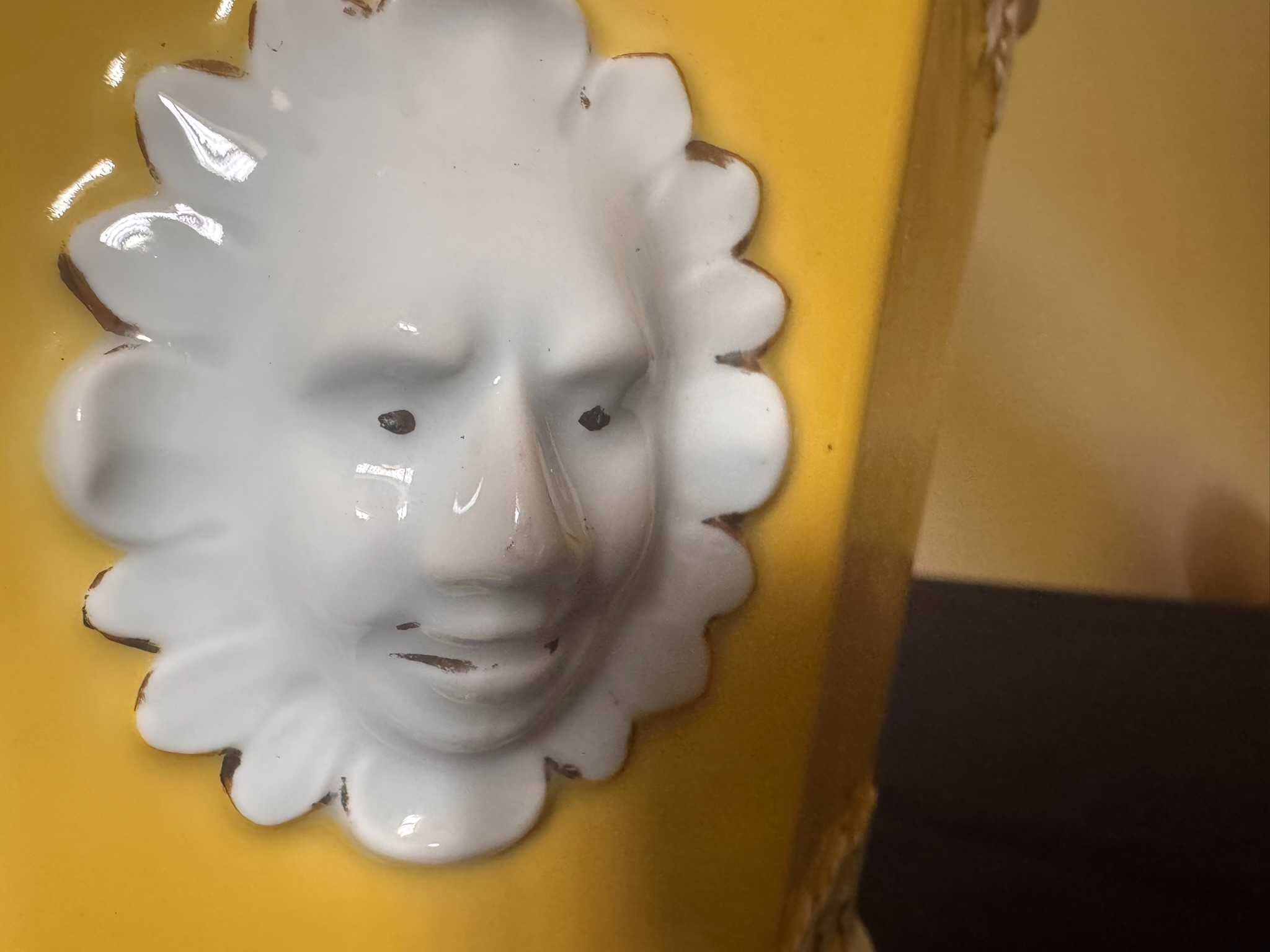 Vaso Oitavado tons Amarelo e Ouro Vista Alegre
