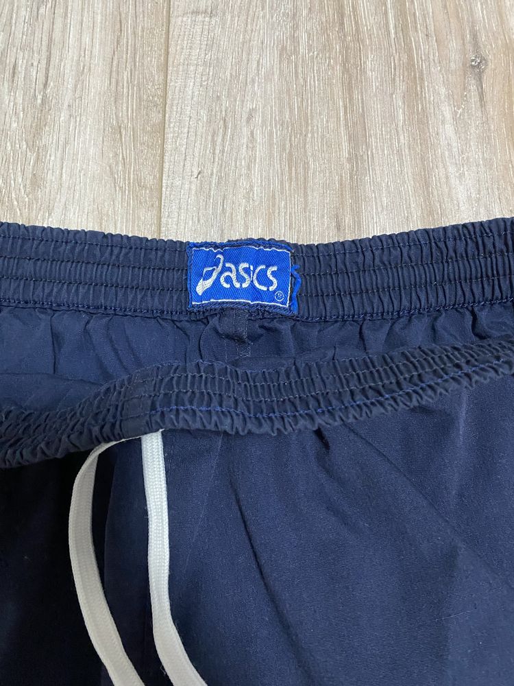 Оригинальные шорты asics