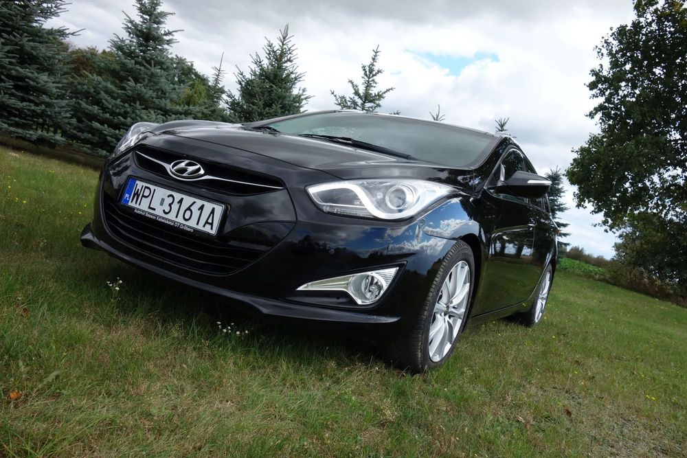 Hyundai i40 **Panorama** Keyless GO ** Navi** Kamera**