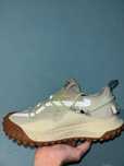 Nike ACG Mountain Fly Low gore-tex se green