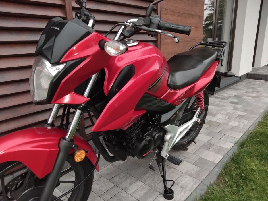 Honda CBF 125 Lift 17r Varadero