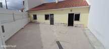 Moradia T3 para arrendamento