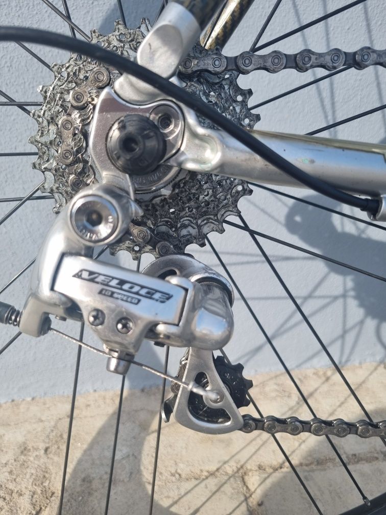 Bicicleta de estrada Bianchi via Nirone 7 RC