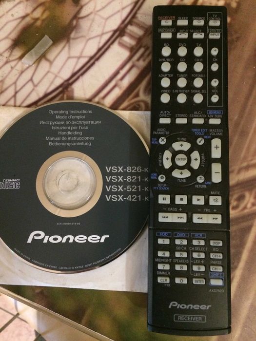 Тюнер Пионер F-229..Пульты Пионер рес-ра.Пульт Грундиг ДВД.Саб.активн.