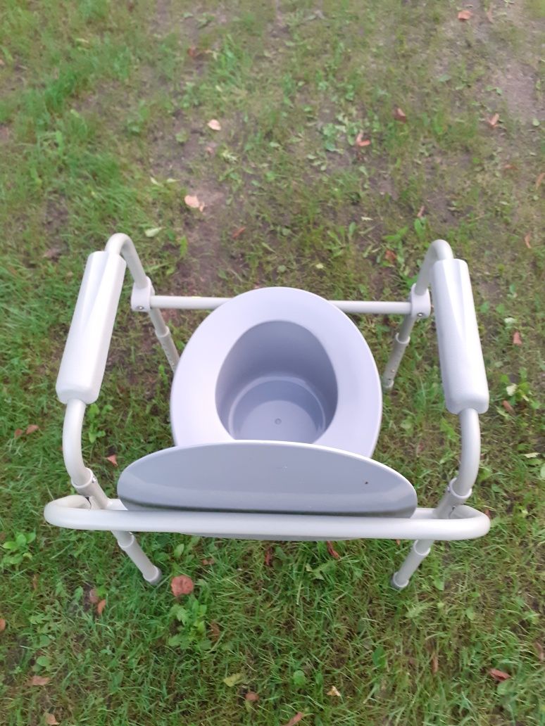 Toaleta przenośna 125kg dla niepełnosprawnych