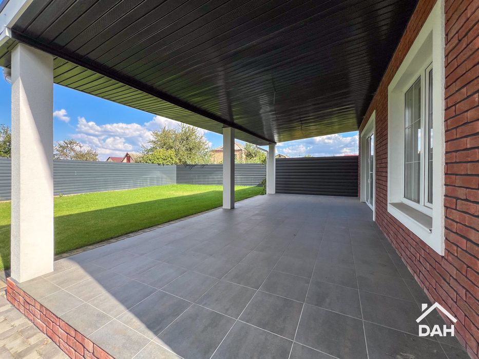 Будинок 200 м² з цегли в Києві, Жуляни, біля ЖК Британський Квартал