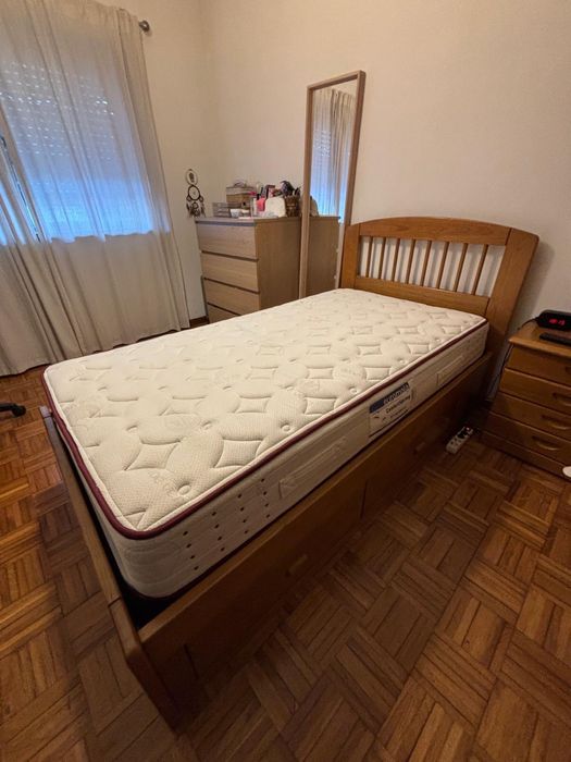Cama de solteiro + colchão
