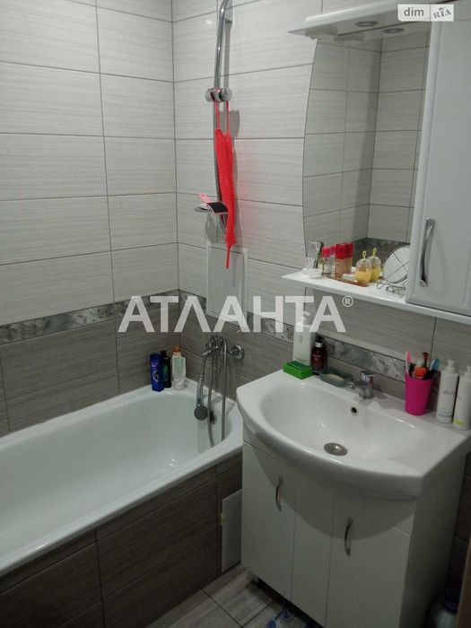 1-к квартира в кирпичном новострое с ремонтом