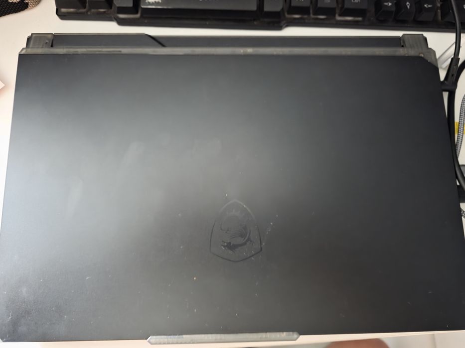 MSI Cyborg 15 A12 + Podkładka chlodzaca + Monitor 24' LG 144 Hz