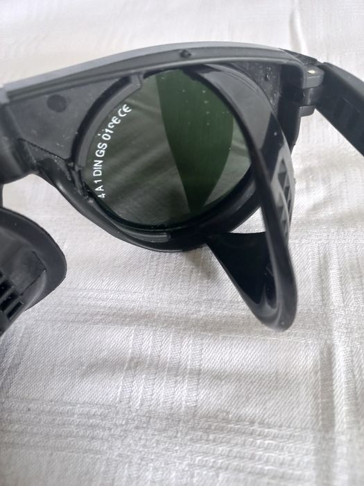 Specjalistyczne ochronne okulary