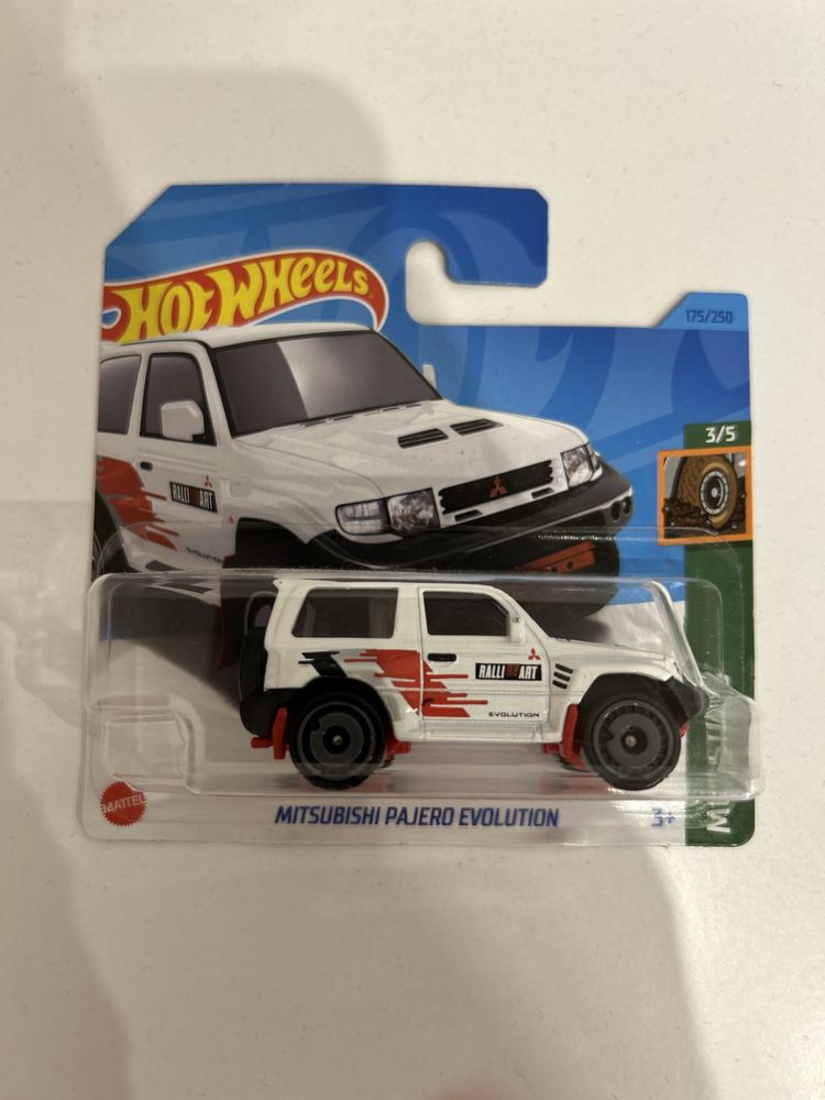 Hot Wheels машинки нові