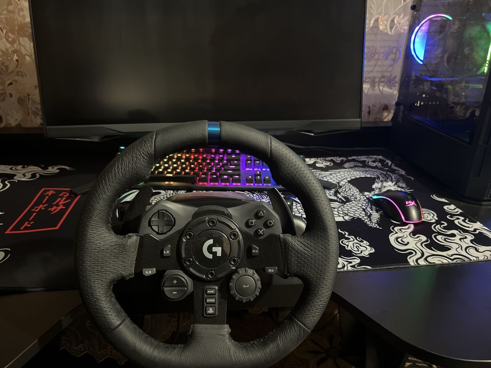 Продам руль + педали Logitech G923