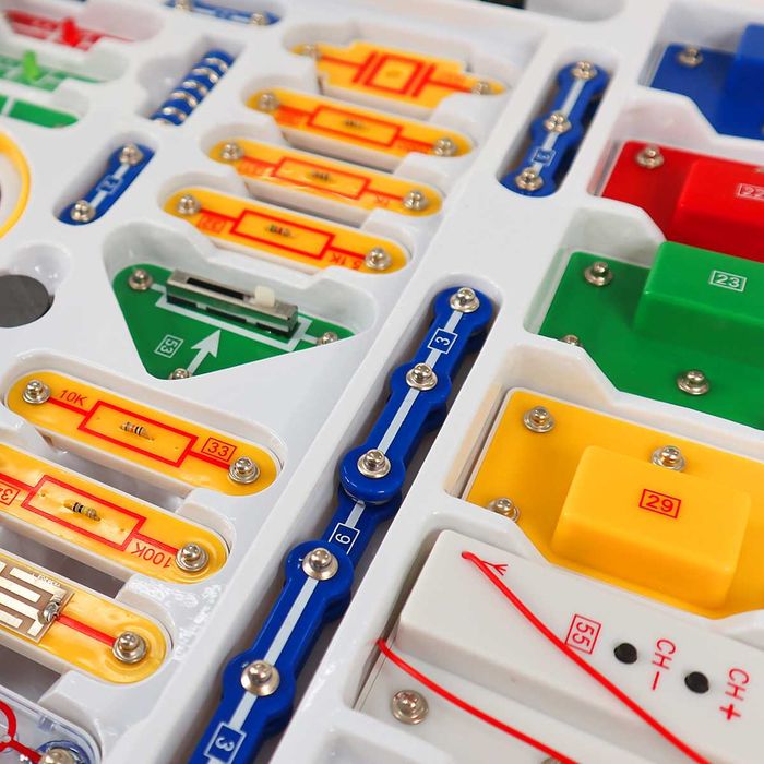 D70707 Конструктор електронний Doka 320 схем