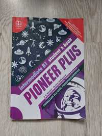 Pioneer Plus Intermediate B1 Student's Book Marileni Malkogianni