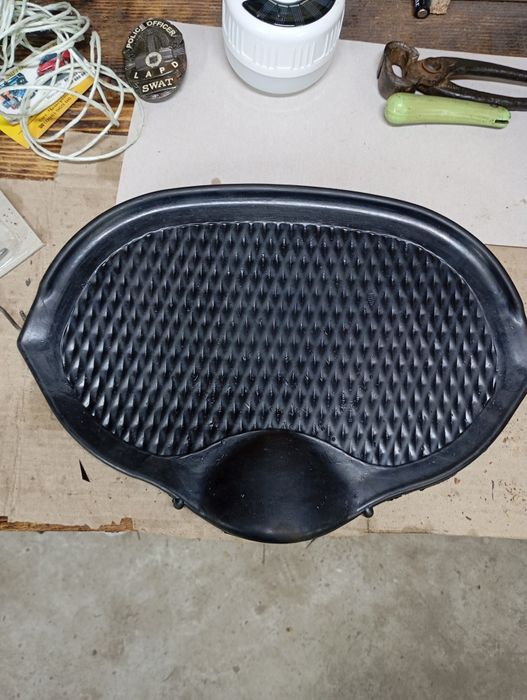 Сидіння К-750 касік (лопух) нове