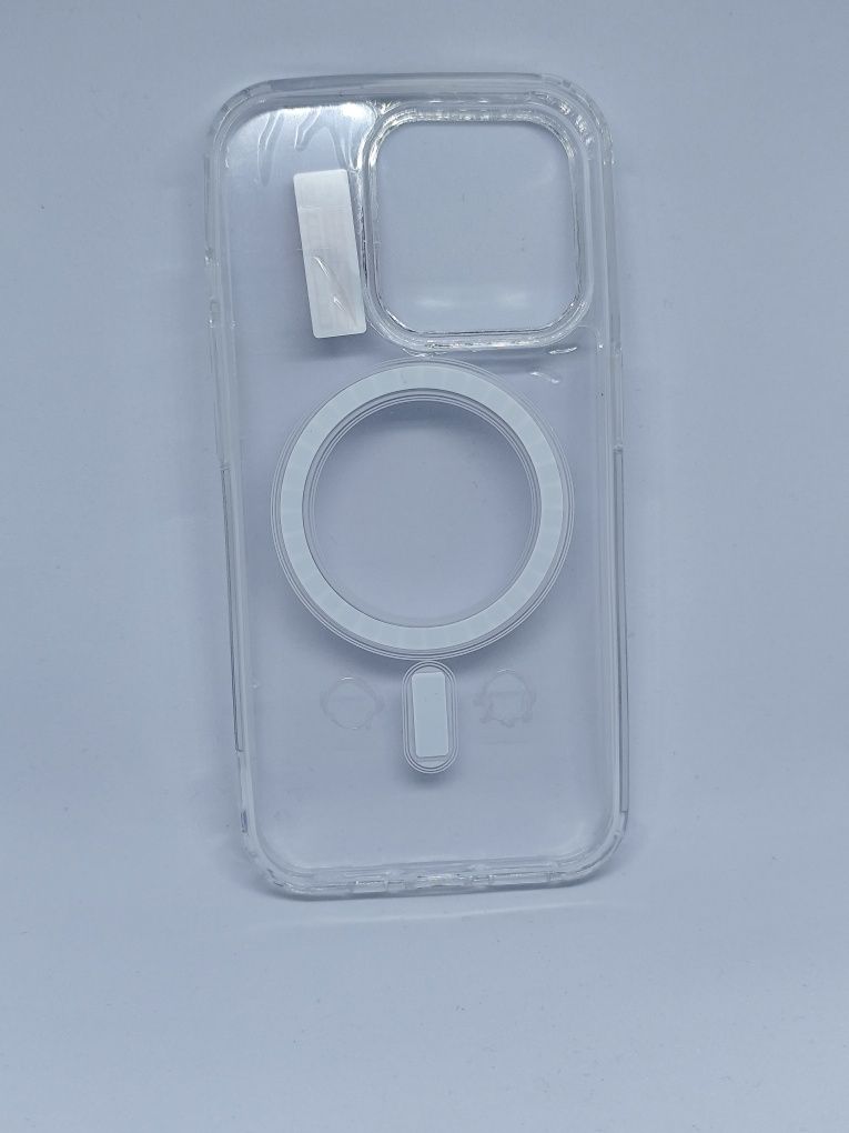 Etui Magnetyczne Przezroczyste do iPhone 15 Pro