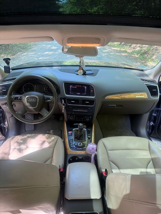 Продаю ауді кю 5 в гарному стані