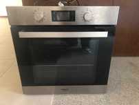 Forno Hotpoint encastrado