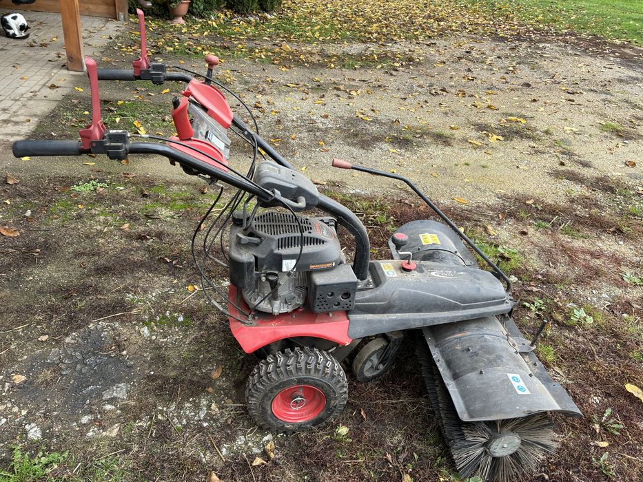 Zamiatarka cerdus jak nowa