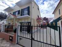 Moradia Geminada V3 em Quinta do Conde