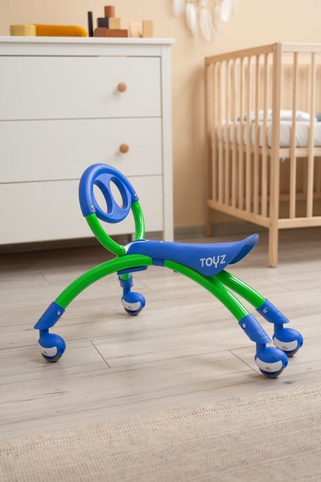 Pchacz jeździk BEETLE dla dzieci dziecka